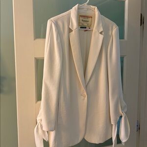 Anthropology X Cartonnier Ivory Blazer With Ties on Sleeves (Size 14)